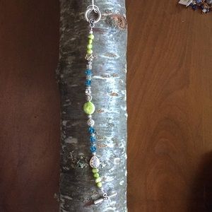 Bracelet💫 Makes for a perfect gift!